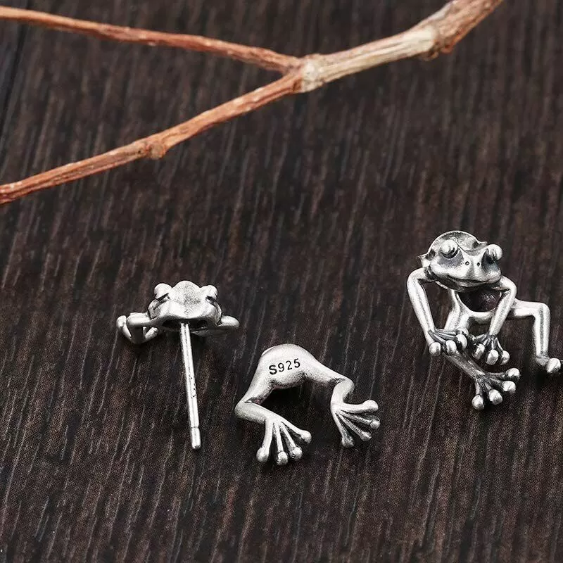 2-Piece Frog Dangle Stud Earrings