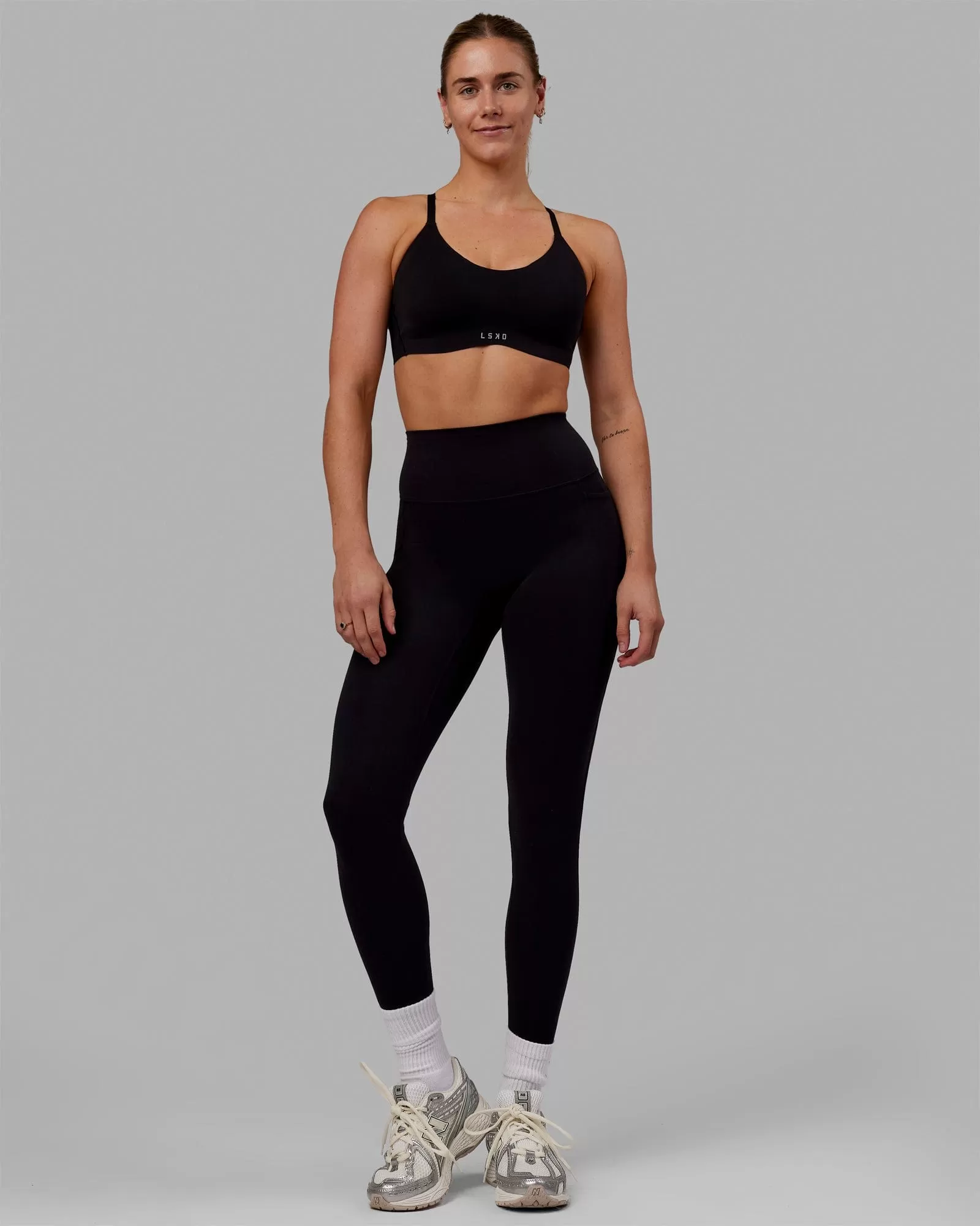 Adapt Sports Bra - Black