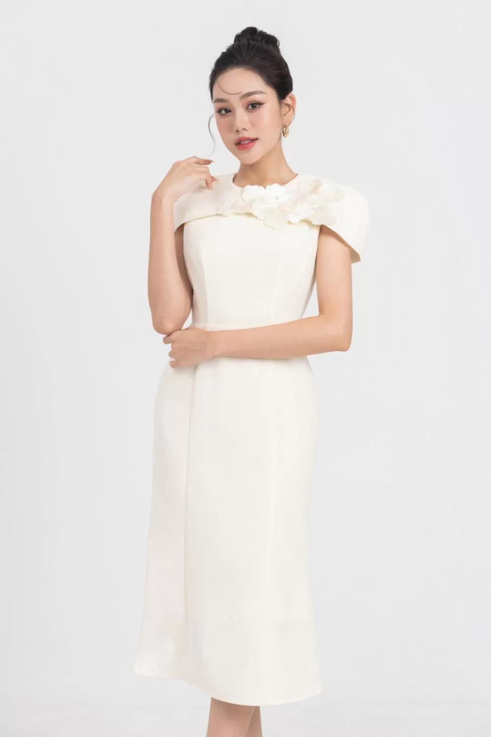 Almira Trumpet Round Neck Polycotton Midi Dress