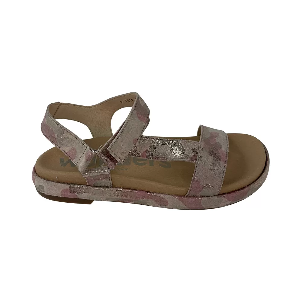 B7410F Pink Camo Leather Sandal