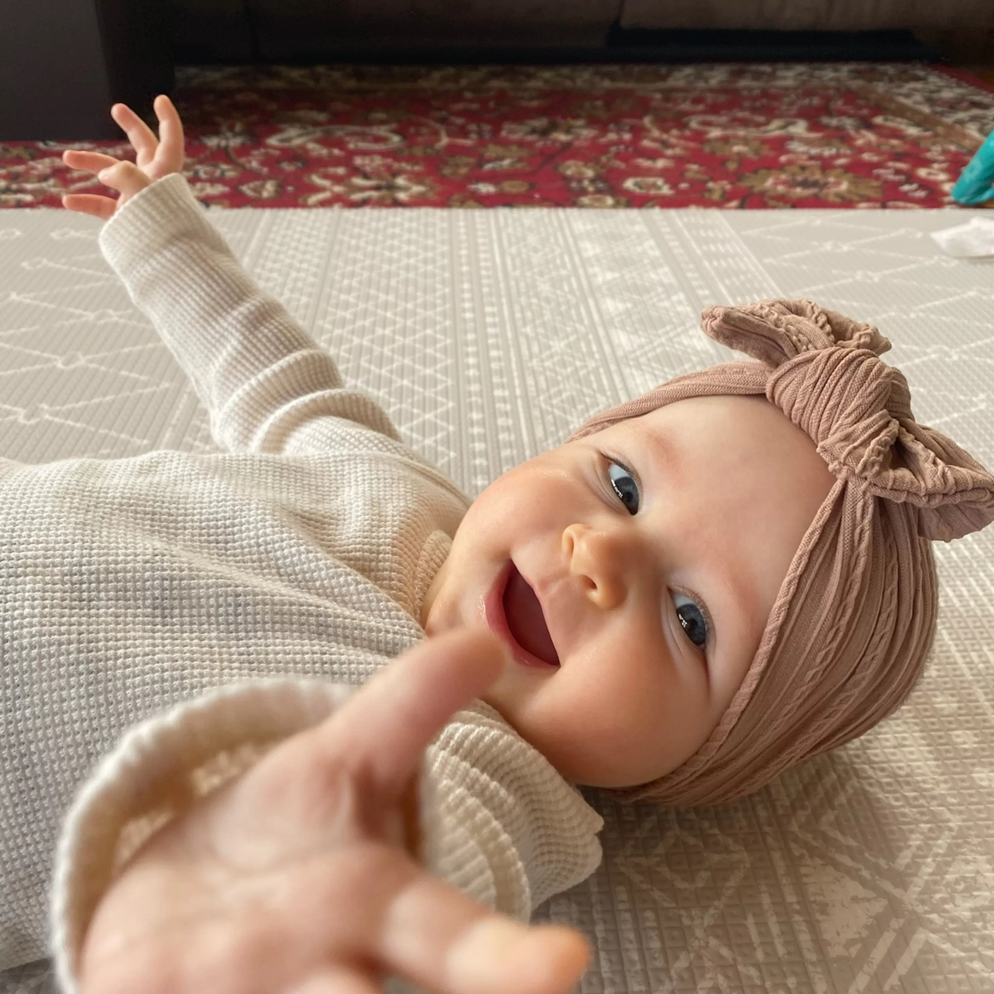 Baby Top Knot Single Bow Headband Ivory