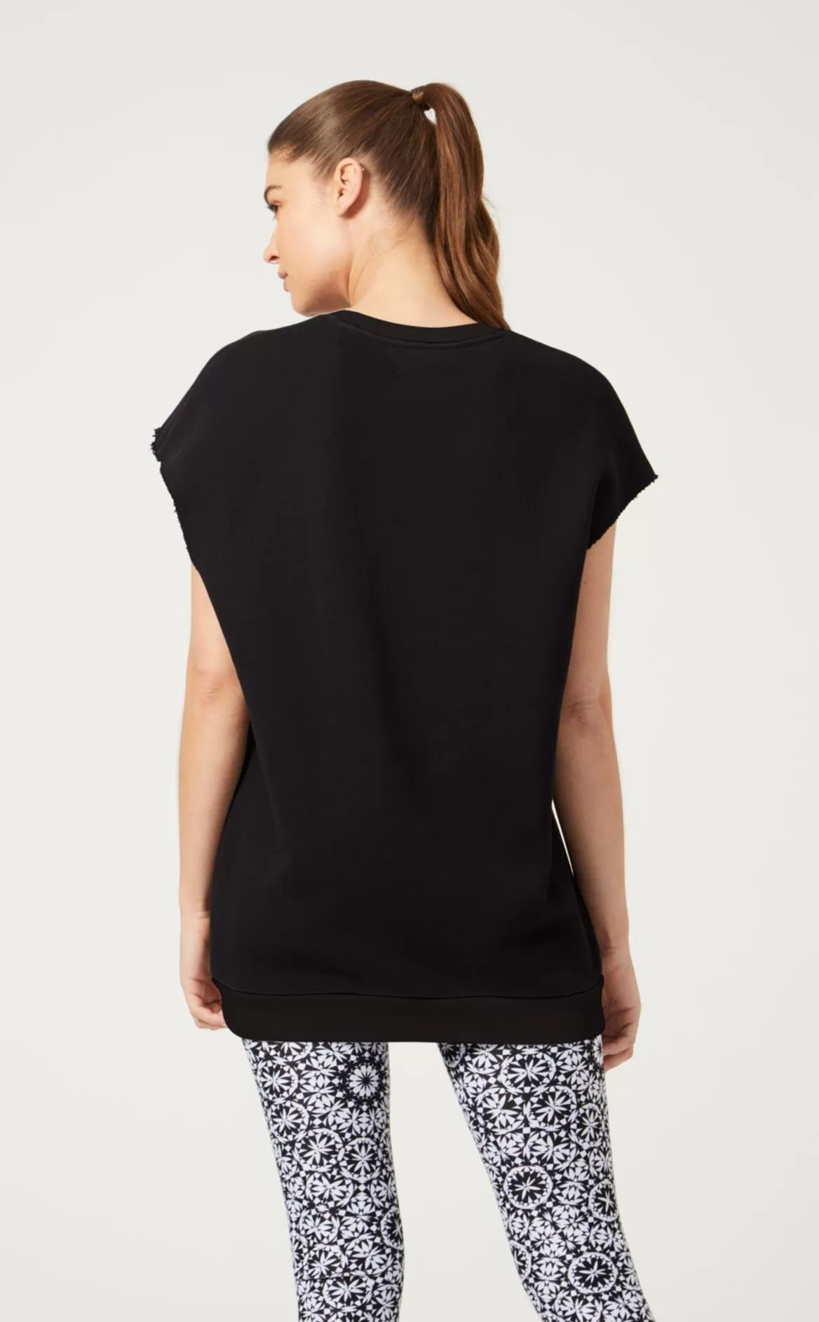 Chelsea Sleeveless Sweatshirt Jet Black