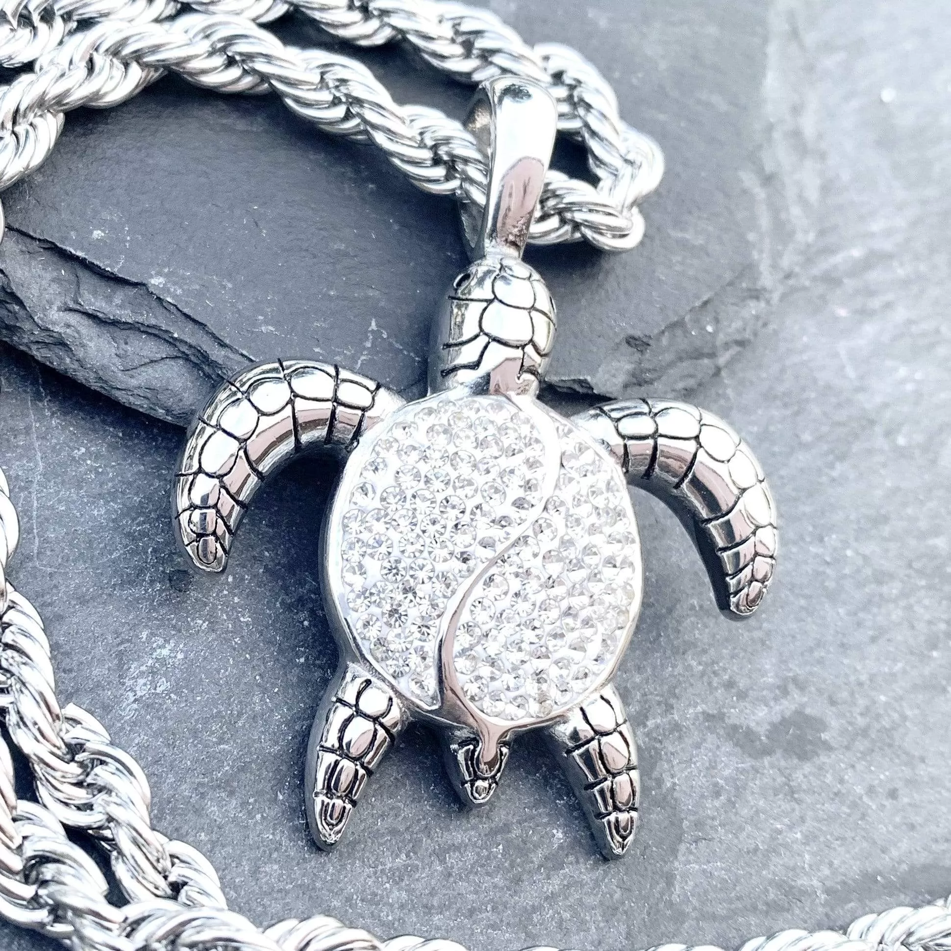 Crystal Sea Turtle Pendant - Rope Necklace - SK2590