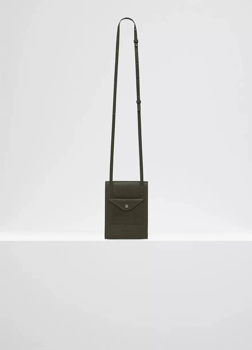 ENVELOPPE WITH STRAP