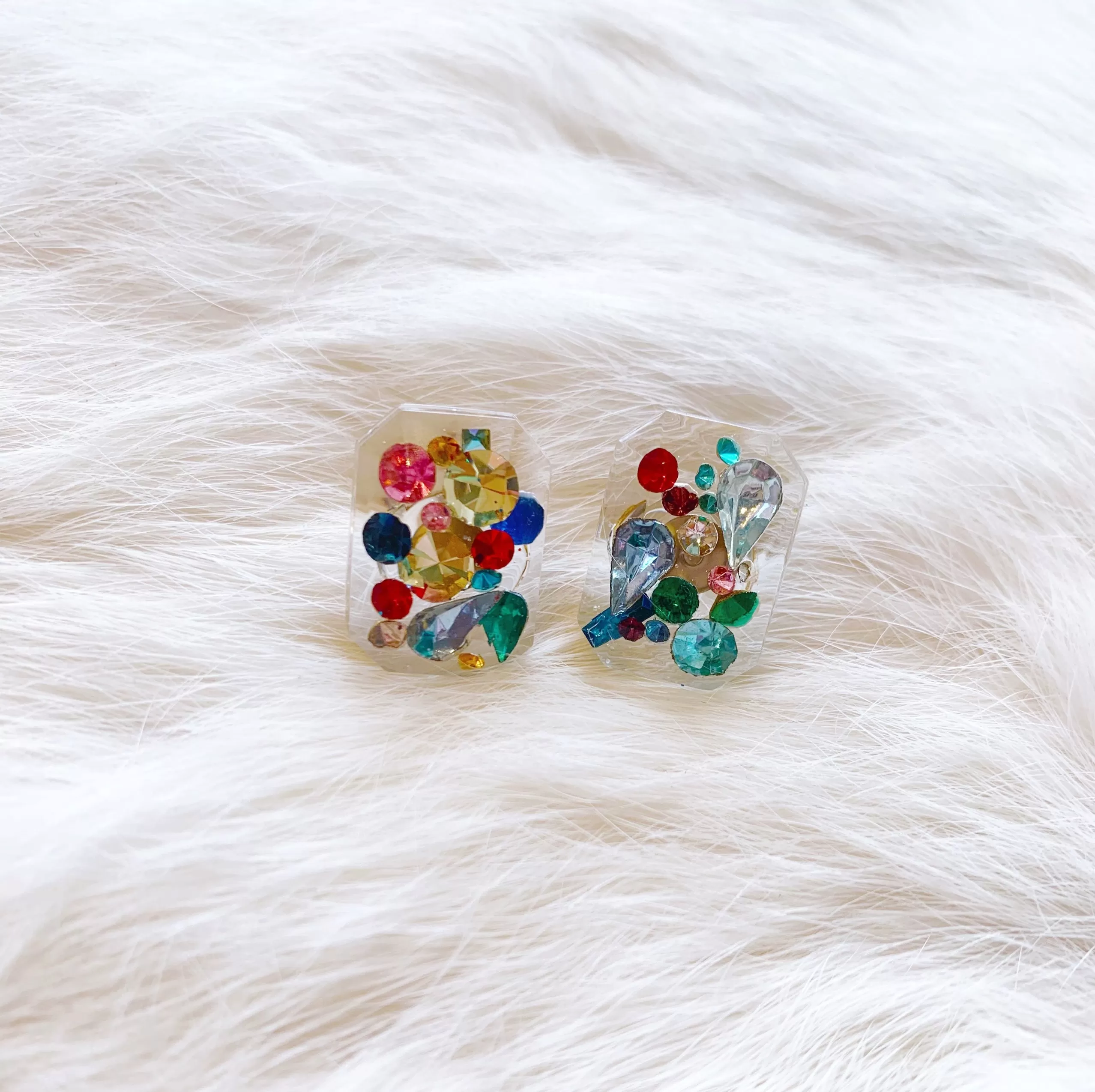 Hyuna Vintage Rhinestones Earrings