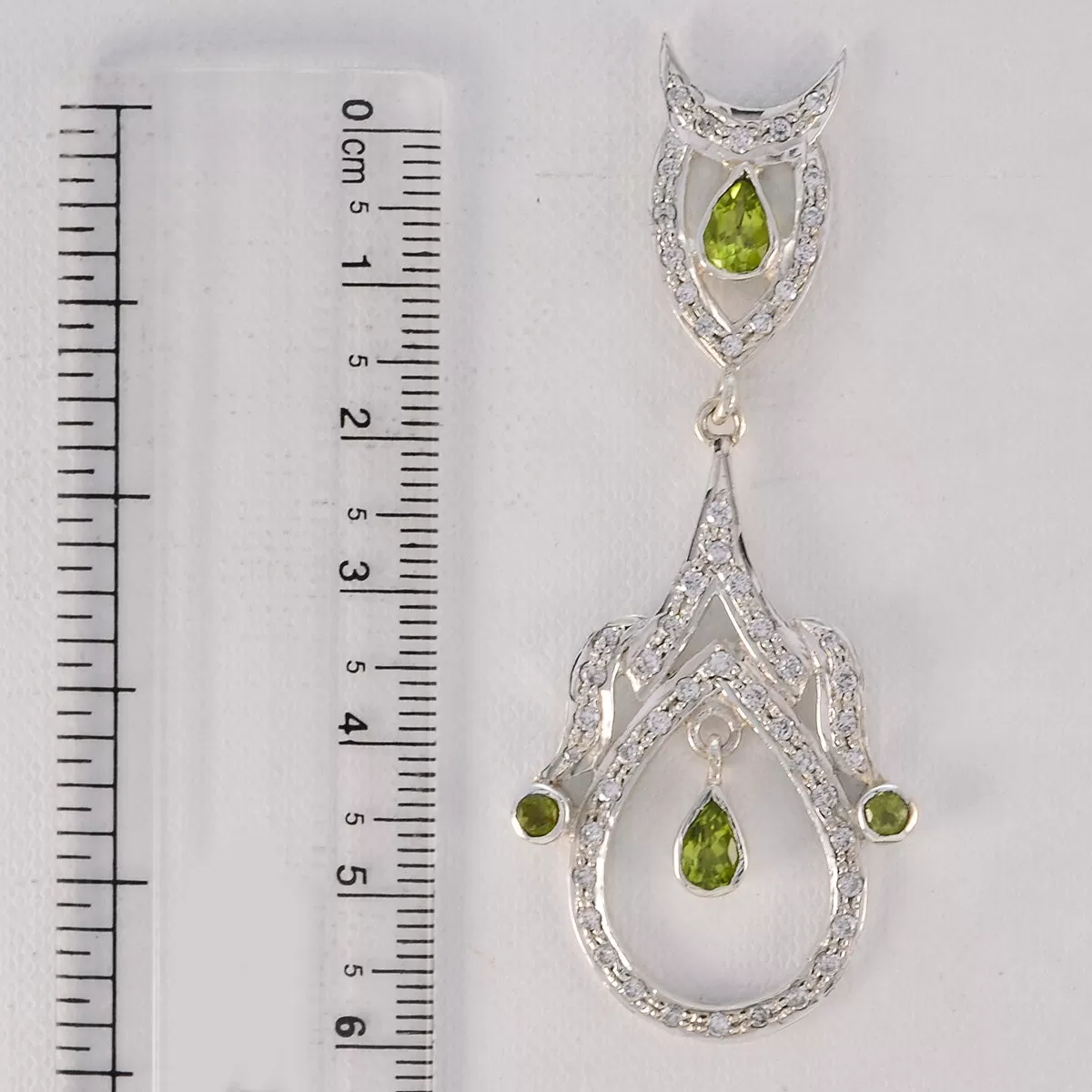 Riyo Foxy 925 Sterling Silver Earring For Sister Peridot Earring Bezel Setting Green Earring Jhumka Earring